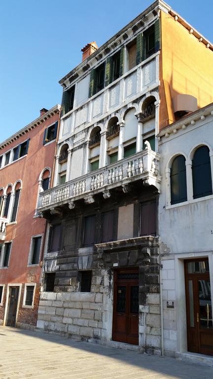 Apartament La Casa Veneziana Wenecja